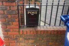 POST-BOX-